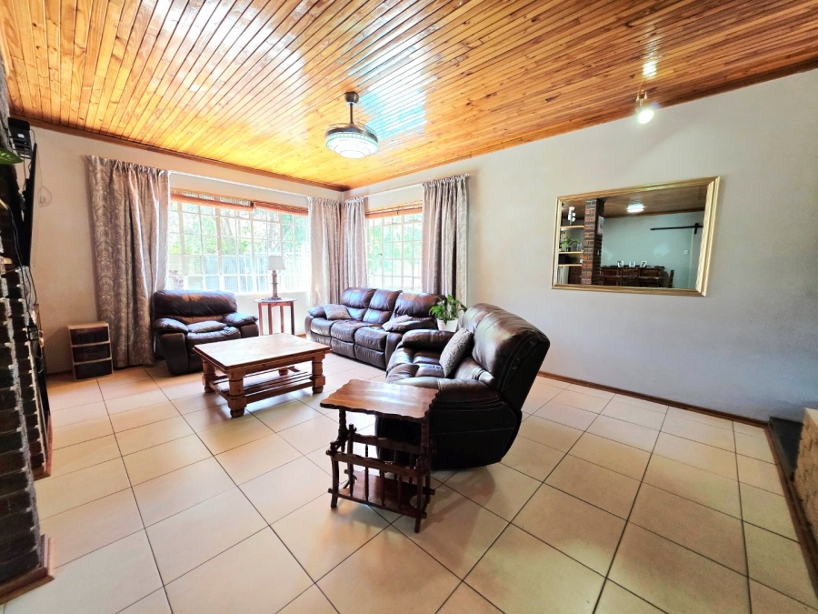 4 Bedroom Property for Sale in Fichardt Park Free State